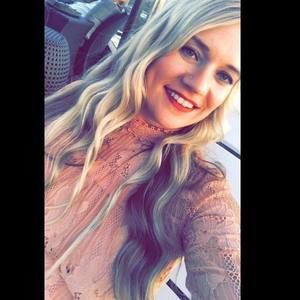 Meet your Posher, Kelli